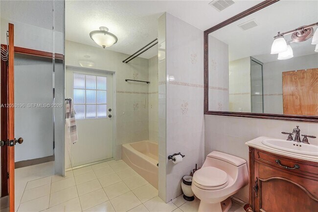 Building Photo - 16520 SW 272nd St
