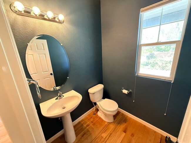 Building Photo - Modern 4-Bedroom Home in Renaissance Neighborhood Near Trails