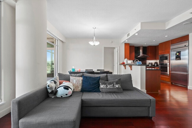 Building Photo - 3141 Michelson Dr