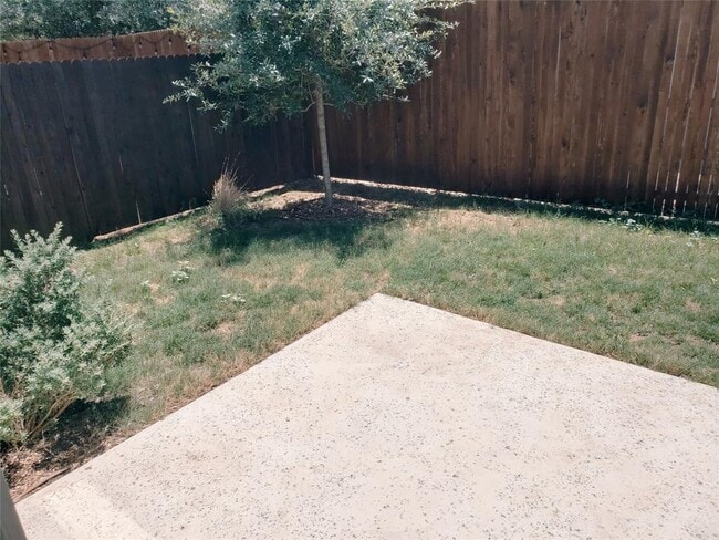 Building Photo - 13614 Cibolo Trace