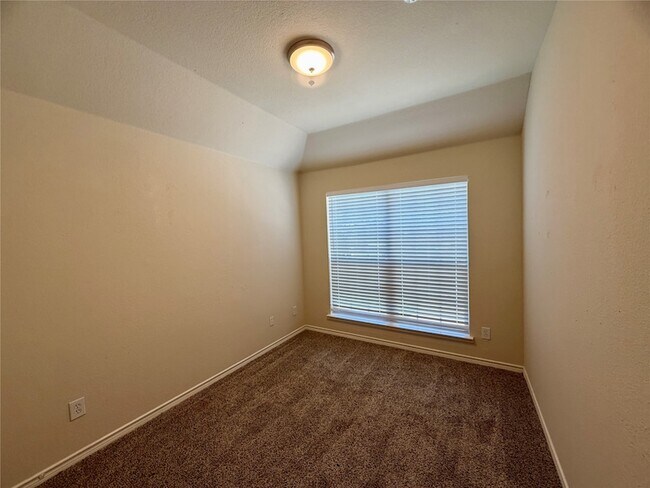 Building Photo - 8301 Blacktail Trail