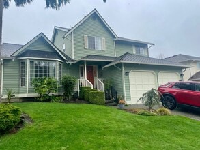Building Photo - 4 bedroom, 2.5 Bath House in Mukilteo, $3995 per month
