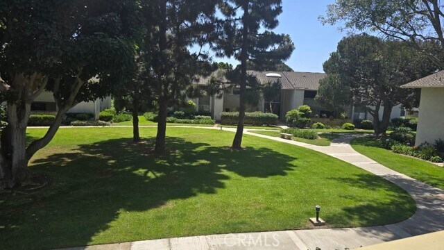 Building Photo - 8566 Van Ness Ct