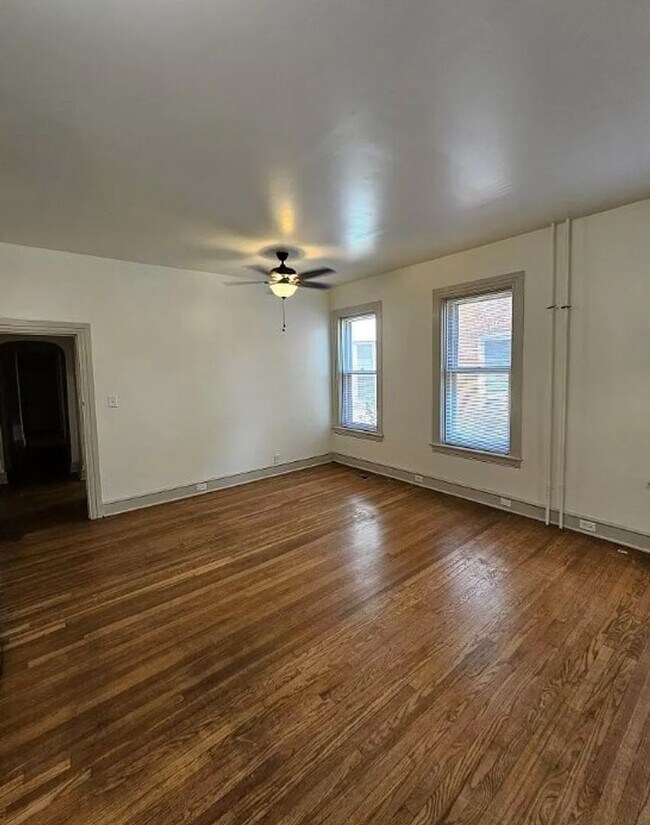 Building Photo - 748 Madison Ave