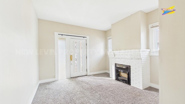 Building Photo - 352 N Holyoke Pl