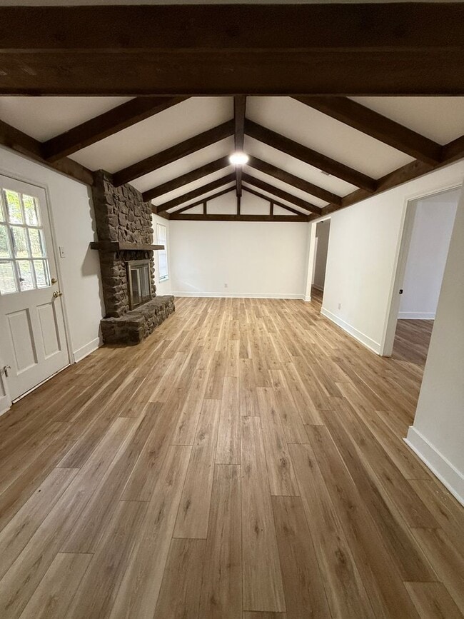 Building Photo - For Rent – Updated 3-Bedroom Home in Colon...