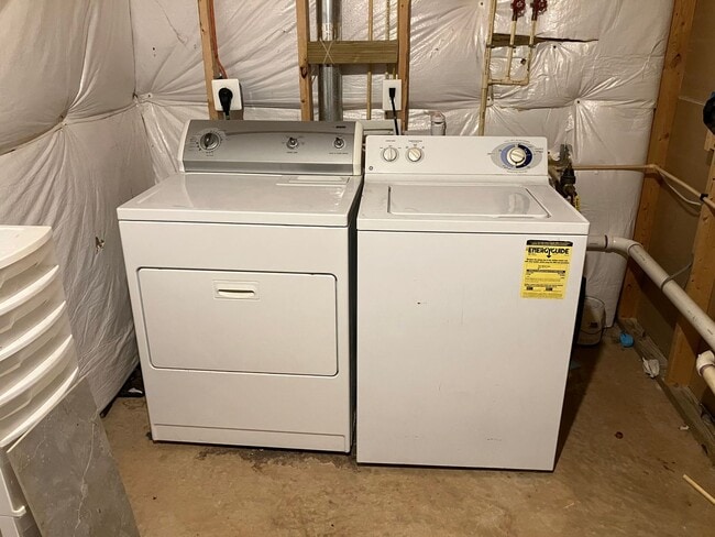 Building Photo - 2 Bedroom/1 Bathroom Basement Unit for Rent on the North Side of Culpeper