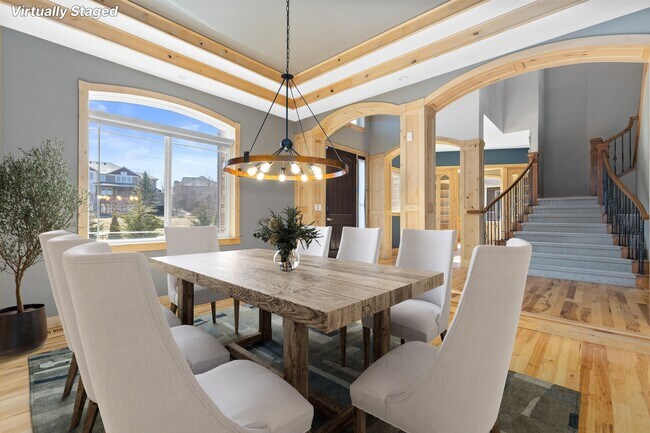 Building Photo - 348 Meadow View Pky