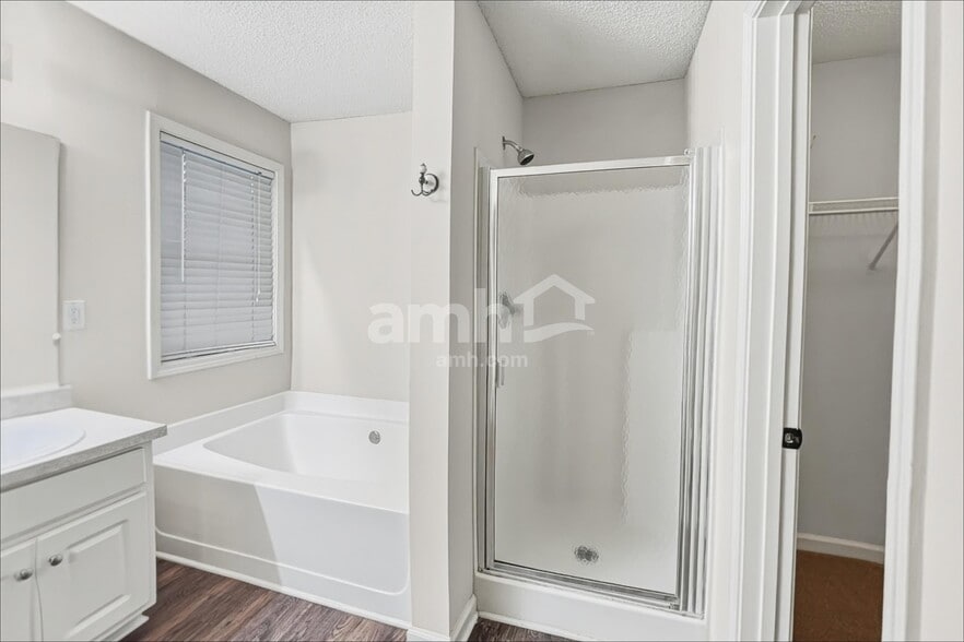 Building Photo - 1759 Maxey Ln