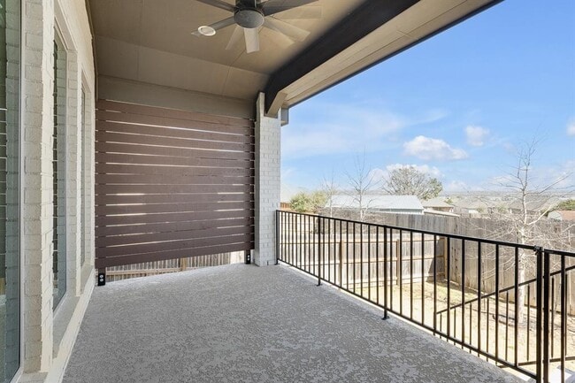 Building Photo - 378 Carpenter Hill Dr