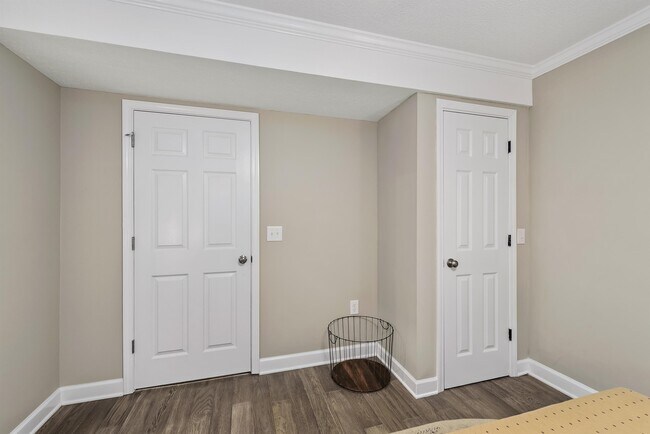 Building Photo - 112 Magnolia Cir