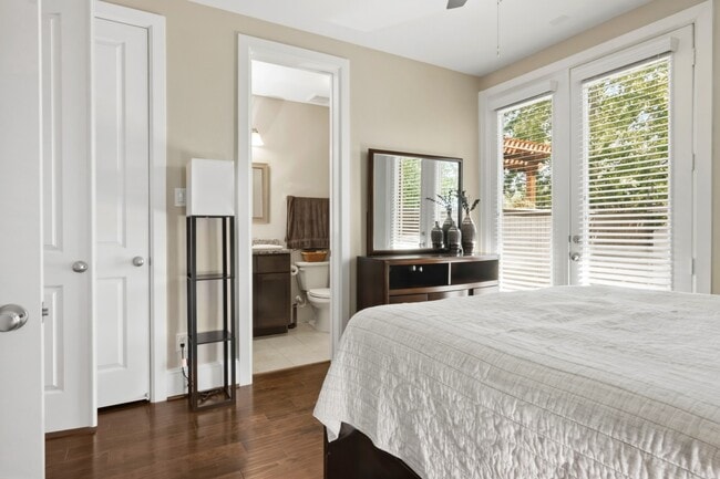 Building Photo - 419 T C Jester Blvd