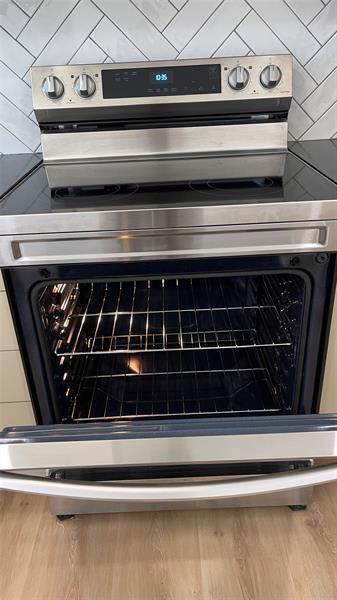 Building Photo - 6425 96th Pl S