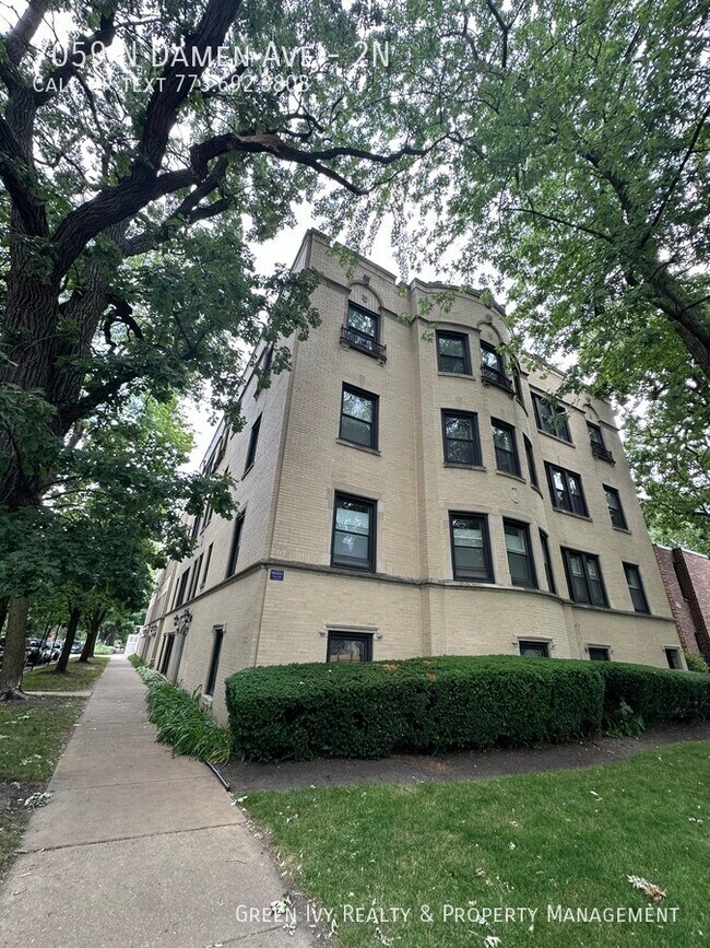 Building Photo - Rehabbed, 2 bedroom Condo on Rogers Park t...