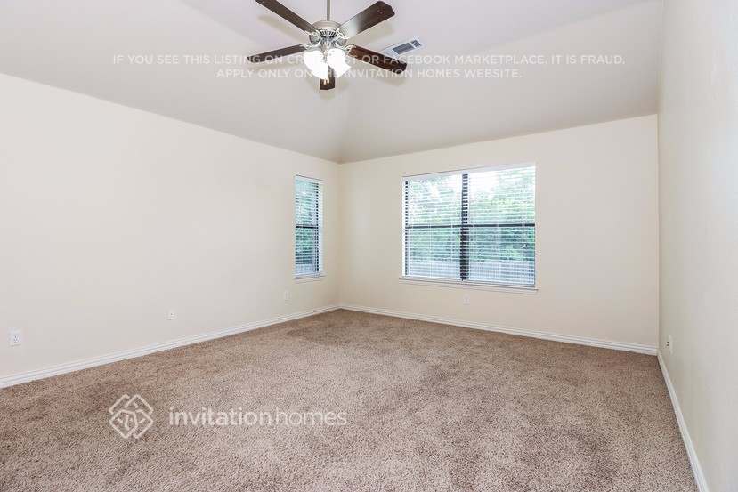 Building Photo - 529 Meadow Hill Dr