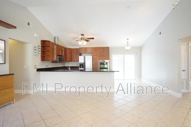 Building Photo - 7944 Goldleaf St