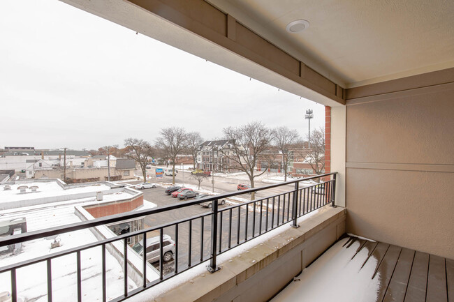 Building Photo - 1202 Waukegan Rd
