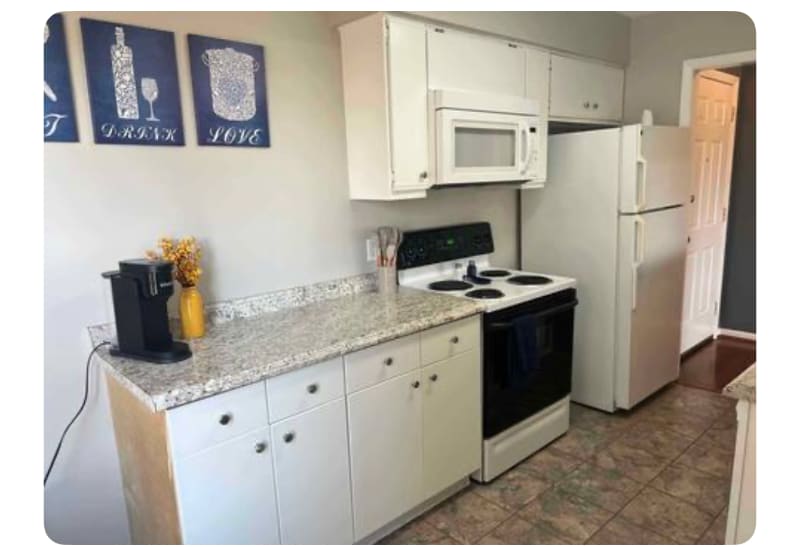 Building Photo - 3017 Winterberry Dr