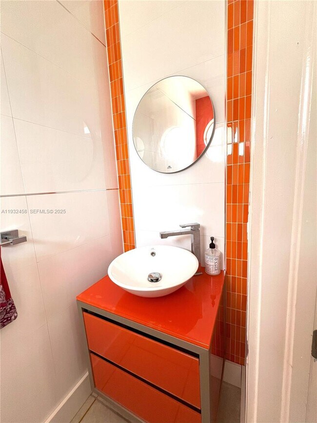 Building Photo - 4849 NW 108th Path