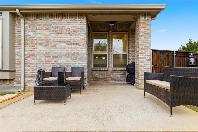 Building Photo - 5582 Yarborough Dr