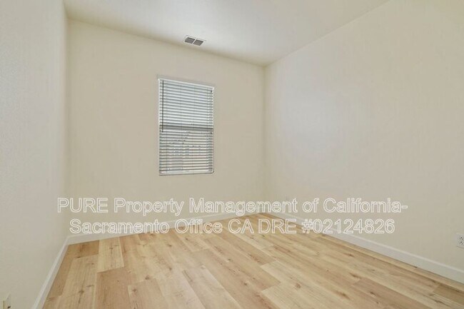 Building Photo - 8292 Crystal Walk Cir