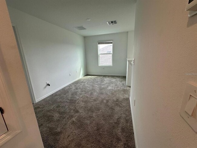 Building Photo - 669 Reggie Rd