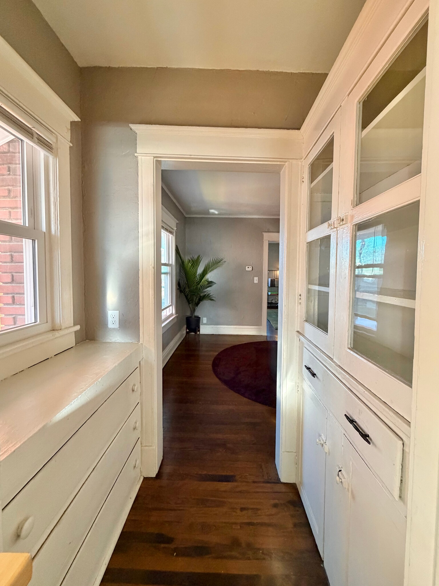 Building Photo - 3836 Wyandotte St