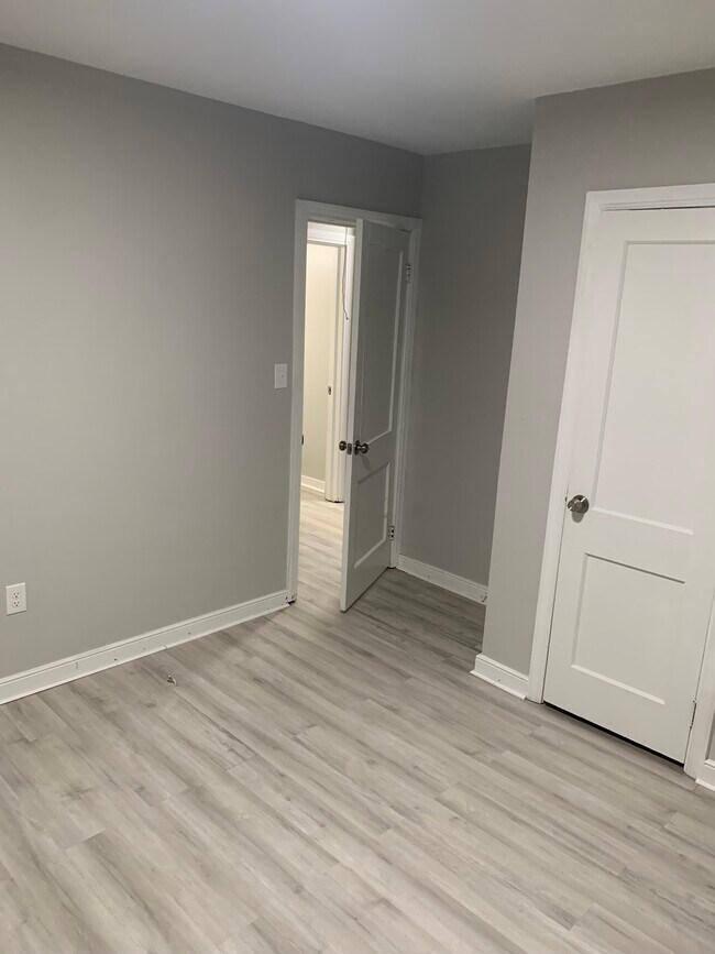bedroom #2 - 410 Spring St