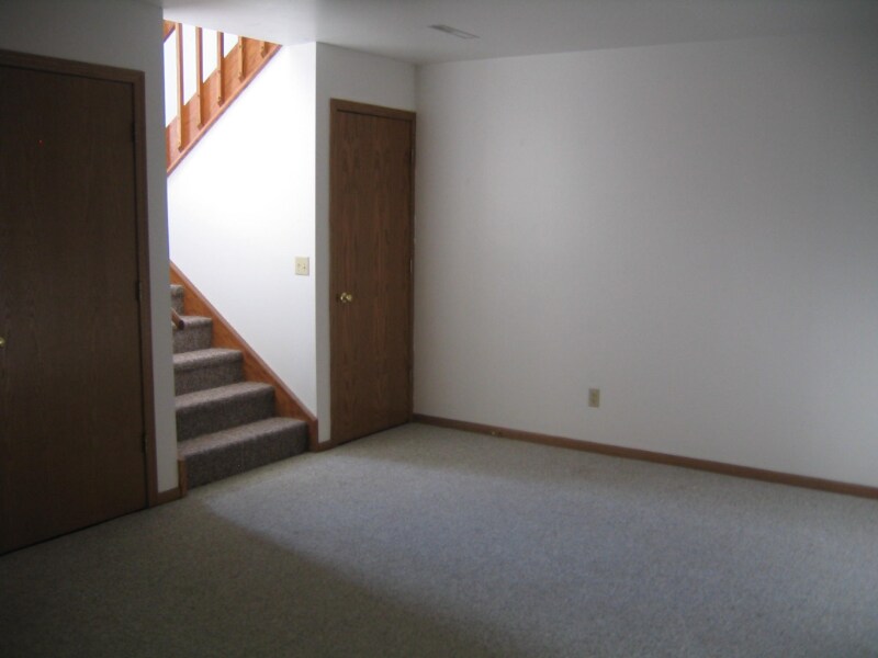 Building Photo - 0 Maple Grove Ct