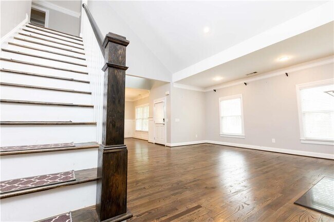 Building Photo - 1705 Barfield Run NW