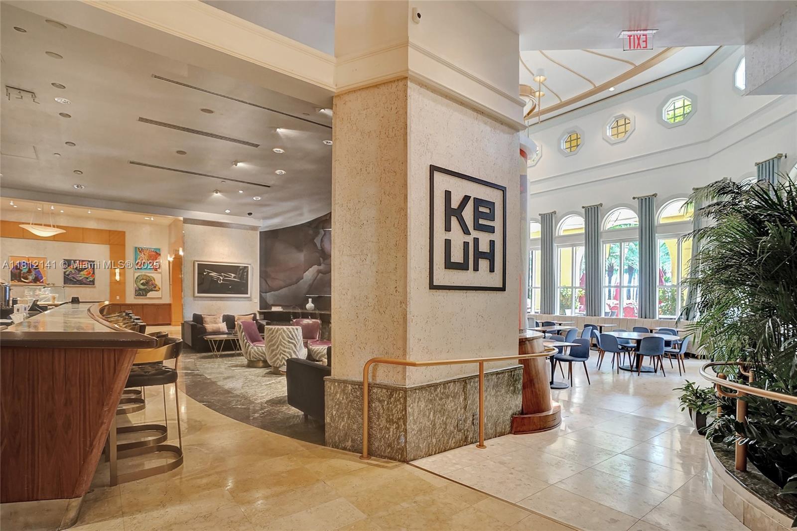 Building Photo - 17875 Collins Ave