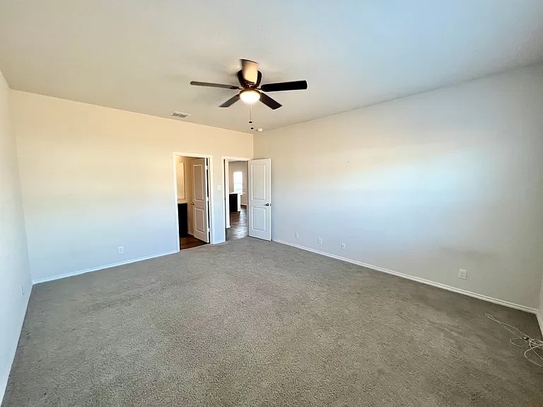 Building Photo - 4430 Lake Ritter St