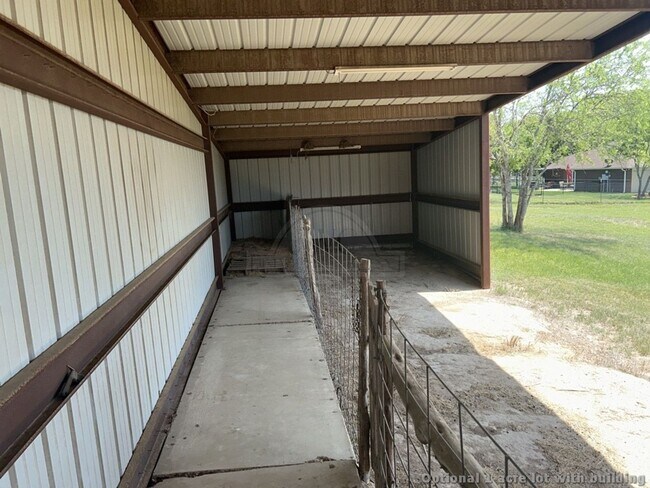 Building Photo - 2807 Brinegar Rd