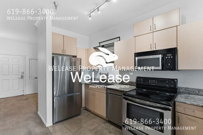 Building Photo - 1643 6th Ave-315