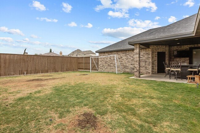 Building Photo - 109 Rolling Winds Cir