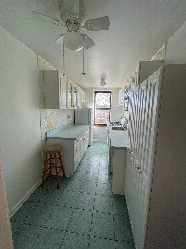 Kitchen view forward - 67-30 Dartmouth St