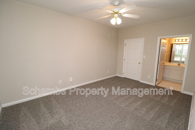 Building Photo - 2812 Kudrow Ln
