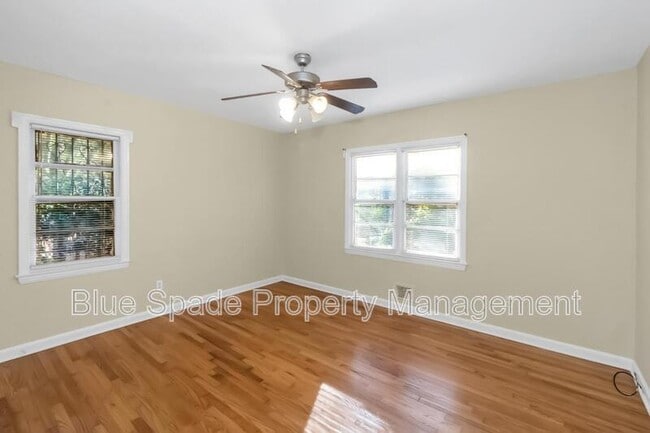 Building Photo - 409 Kildare Ave NW