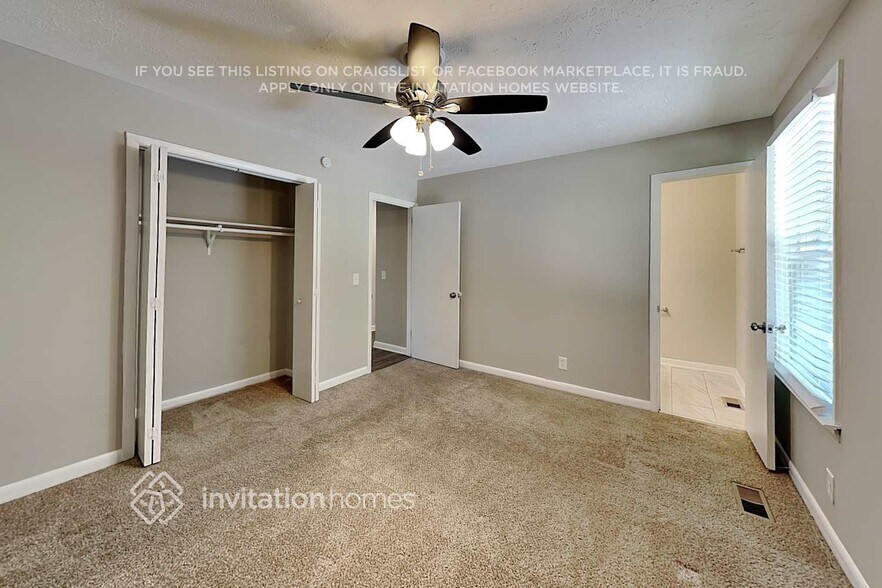 Building Photo - 691 Frankfort Dr
