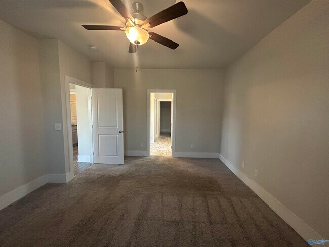 Building Photo - 177 Cherry Laurel Dr