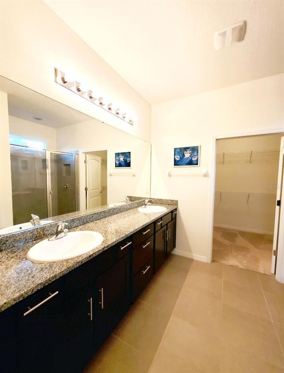 Building Photo - 17589 Garsalaso Cir