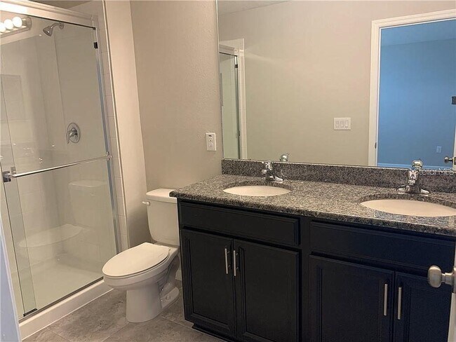 Building Photo - 7042 Grand Elm Dr