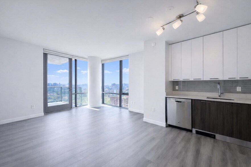Building Photo - 1524 Sheepshead Bay Rd