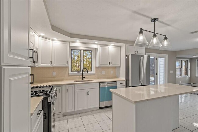 Building Photo - 42 Belfield Dr