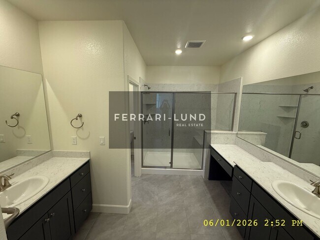 Building Photo - ?? Newer 4 Bedroom Home with 2,367 Sq. Ft. of Living Space! - Kay DeAlba property!! ??