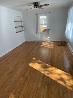 LIVING ROOM - 514 Sunset Vale