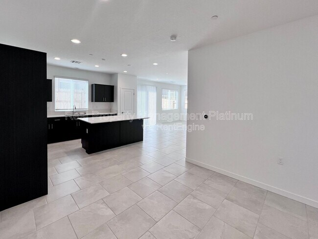 Building Photo - 2891 E Tierra Dr