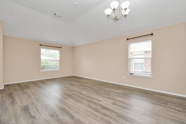 Building Photo - 7515 Braeberry Ct