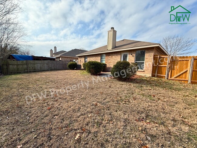 Building Photo - Beautiful 4-Bedroom Home with Scenic Backyard for Lease in Mesquite!