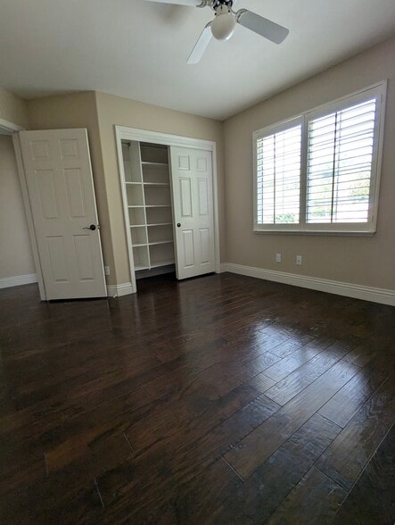 Building Photo - 2300 Rutland Pl